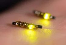 یک دستگاه LED از نور برای درمان سرطانهای عمیق استفاده میکند